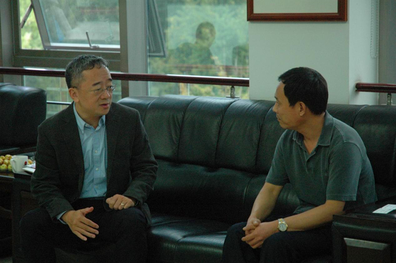 �ǹ��ɶԹ���-׷�󿵽�,����һ������