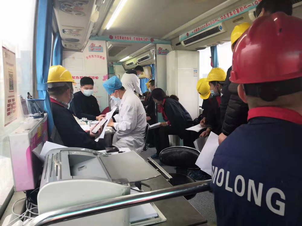 �ǹ��ɶԹ���-׷�󿵽�,����һ������