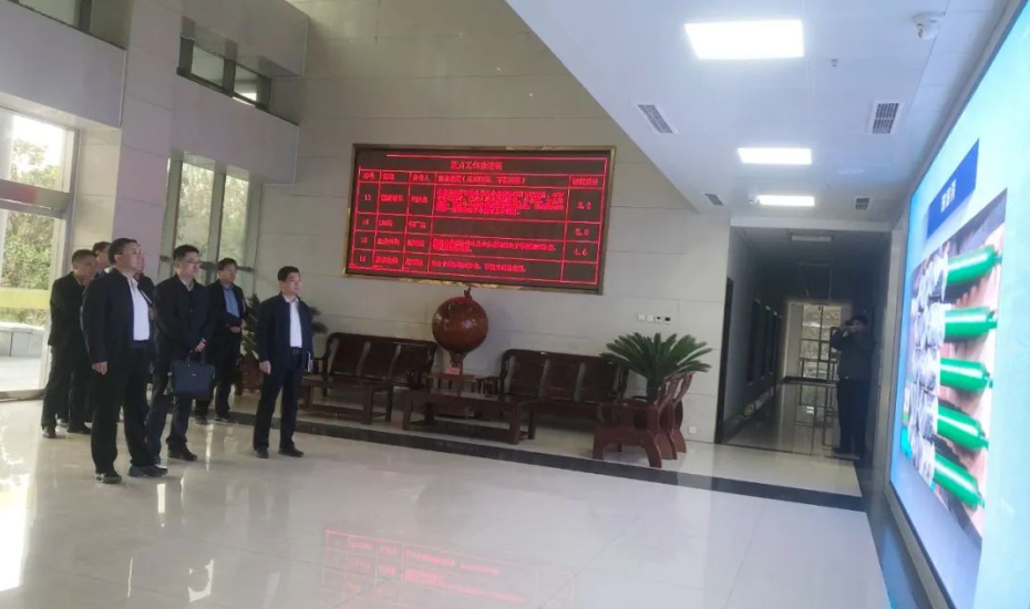 �ǹ��ɶԹ���-׷�󿵽�,����һ������